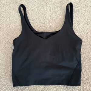 GILLY HICKS black workout tank size M - built in bra